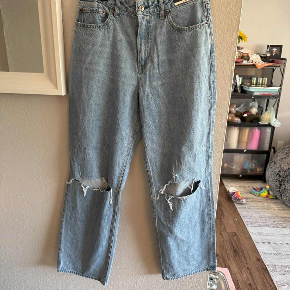 Blue Ripped Jeans - Picture 2 of 3